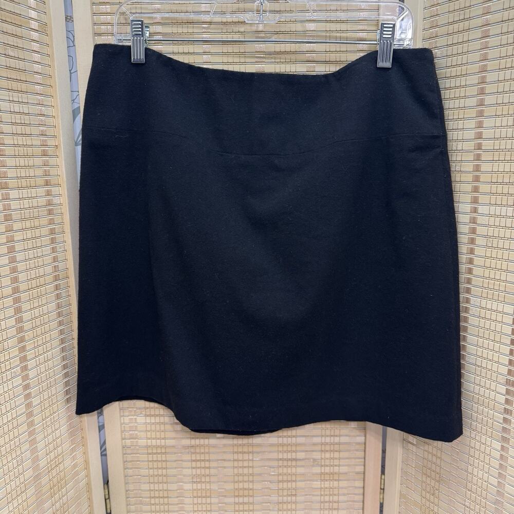 Banana Republic Factory Skirt Women's Size 12 Black Wool Blend Lined Stretchy